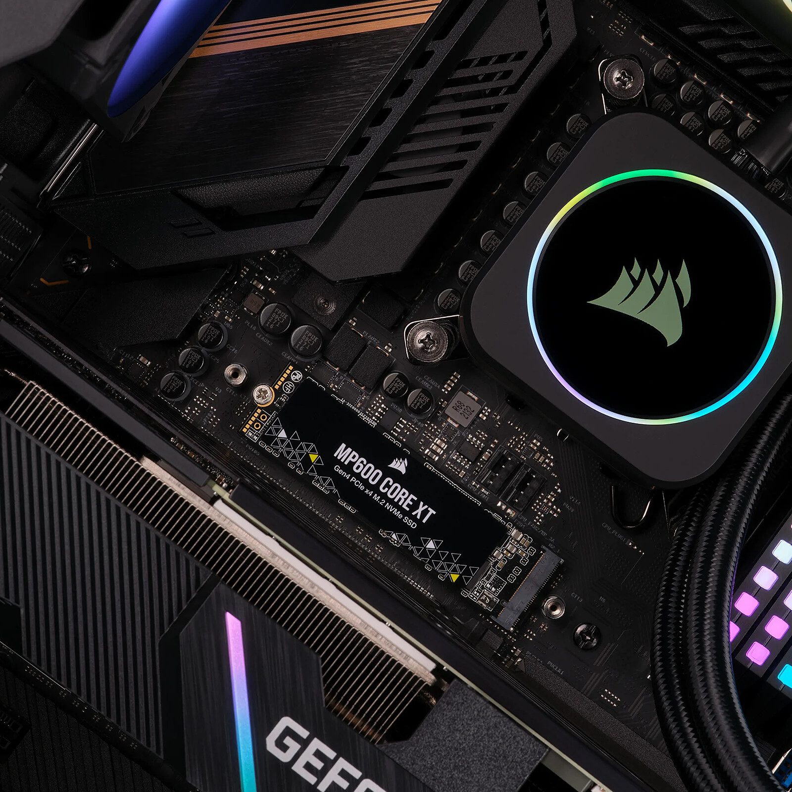 Corsair Force MP600 CORE XT R2 2 To 5 disque dur ssd Corsair